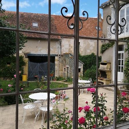 Le Relais Des Roses- Chambres D'Hotes Vatan 外观 照片