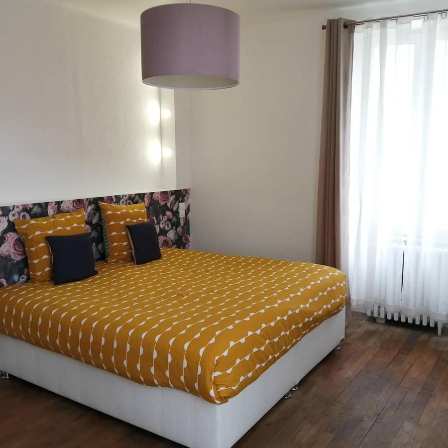 Le Relais Des Roses- Chambres D'Hotes Vatan 外观 照片