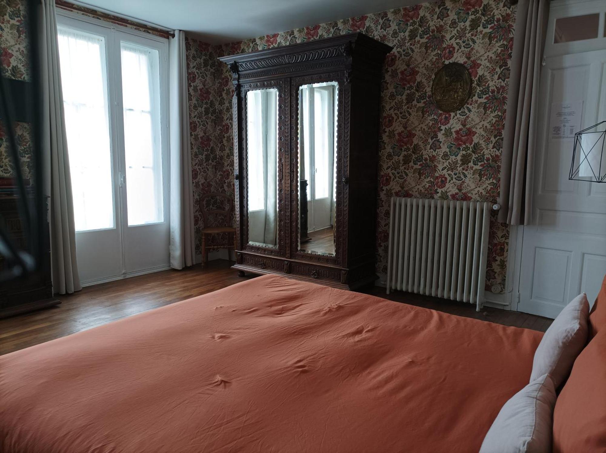 Le Relais Des Roses- Chambres D'Hotes Vatan 外观 照片