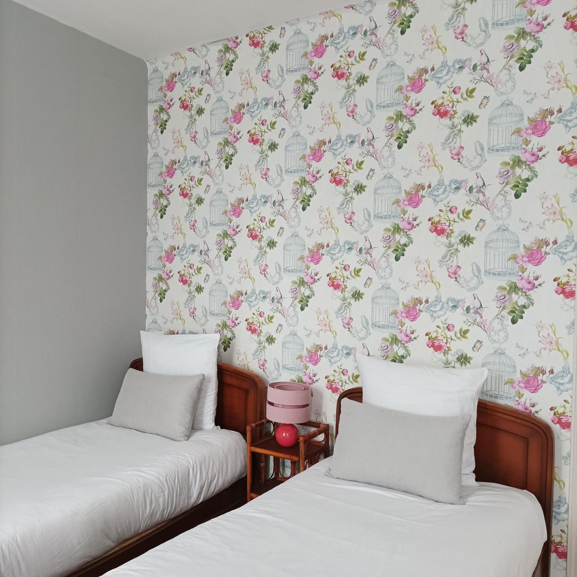 Le Relais Des Roses- Chambres D'Hotes Vatan 外观 照片