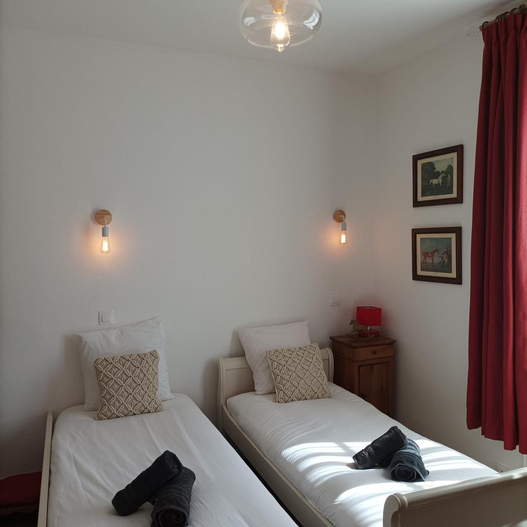 Le Relais Des Roses- Chambres D'Hotes Vatan 外观 照片